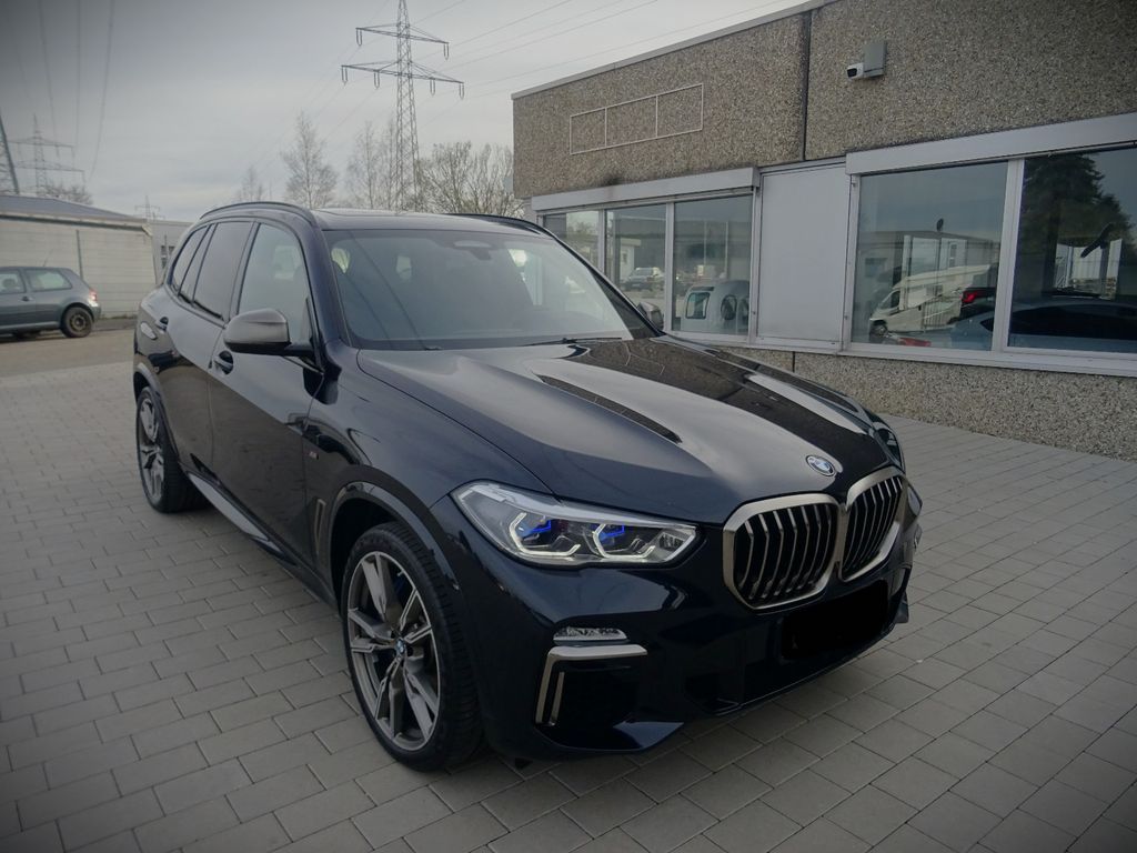 BMW X5 M50d  | auto skladem |  předváděcí |  černé v kůži | super výbava | super cena | online prodej | eshop | autoibuy.com